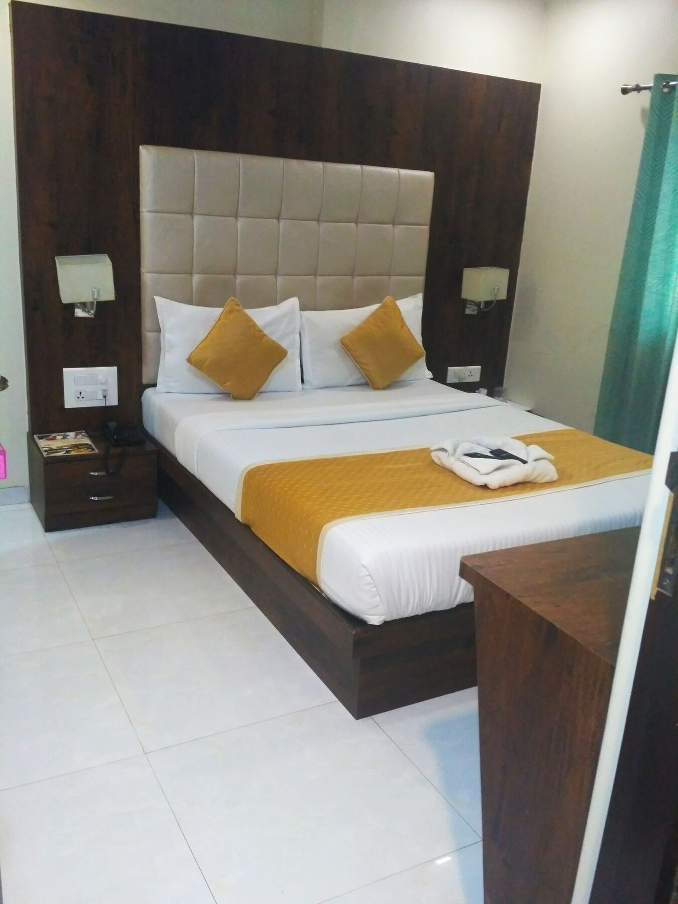 Hotel Avenue Mumbai International Airport Esterno foto