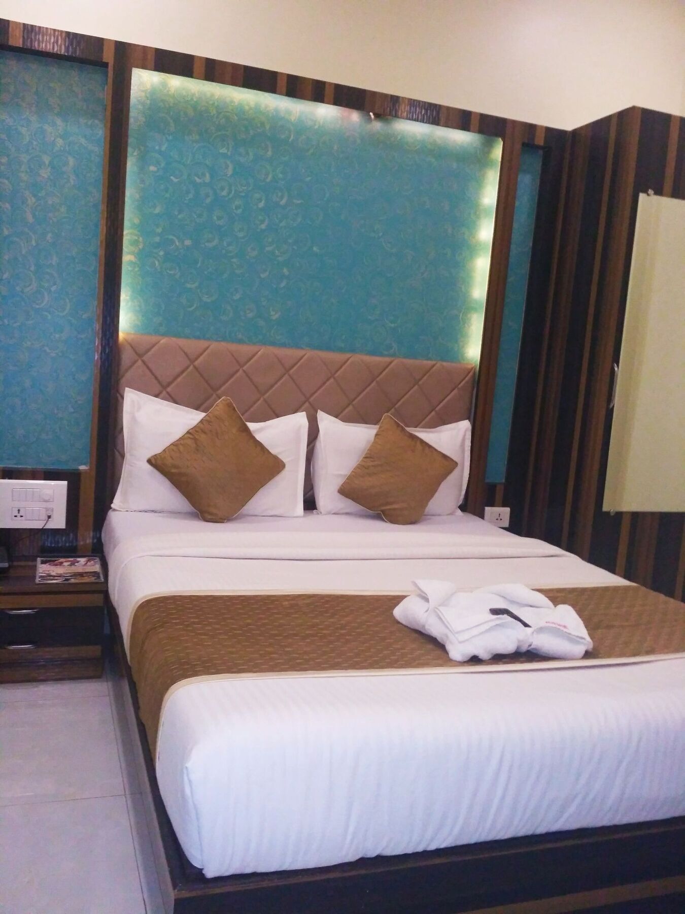 Hotel Avenue Mumbai International Airport Esterno foto